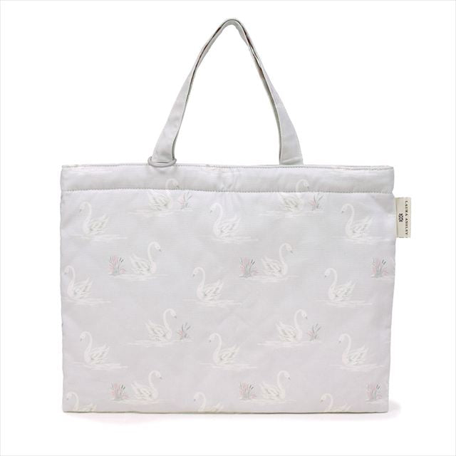 【3%OFF：夏先取りキャンペーン】LAURA ASHLEY レッスンバッグ キルティング(ループ付き) Swans