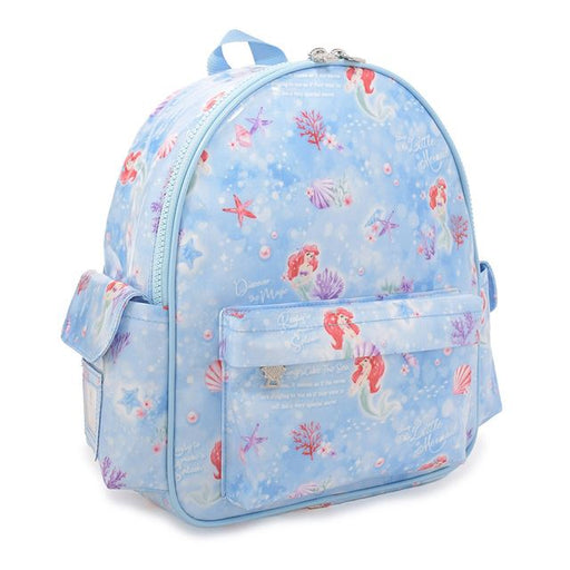 カラフルキャンディスタイルの通園リュック。子供用の大容量タイプ。旅行、遠足で大活躍。