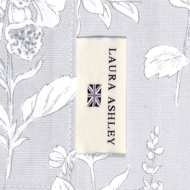 カラフルキャンディスタイルの三角巾付きキッズエプロン。子供用で、着脱簡単。男の子と女の子兼用で、家庭科の授業やお手伝いで大活躍。