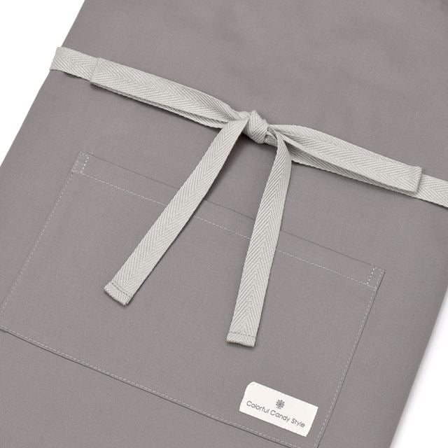 カラフルキャンディスタイルの三角巾付きキッズエプロン。子供用で、着脱簡単。男の子と女の子兼用で、家庭科の授業やお手伝いで大活躍。