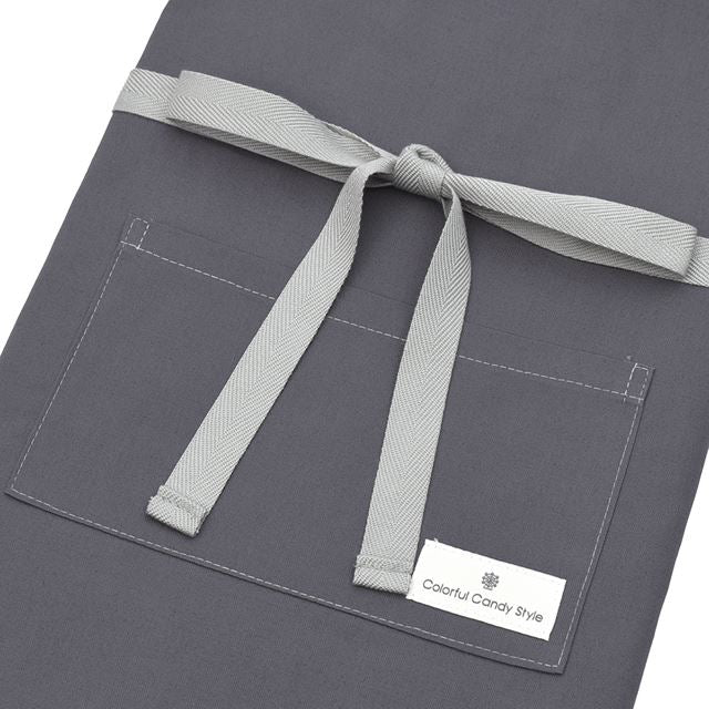 カラフルキャンディスタイルの三角巾付きキッズエプロン。子供用で、着脱簡単。男の子と女の子兼用で、家庭科の授業やお手伝いで大活躍。