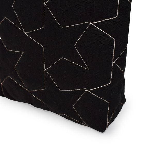 カラフルキャンディスタイルのシューズケース。子供用で、保育園や小学校で必要な上履き入れ。男の子と女の子兼用で入園、入学グッズとして大活躍。