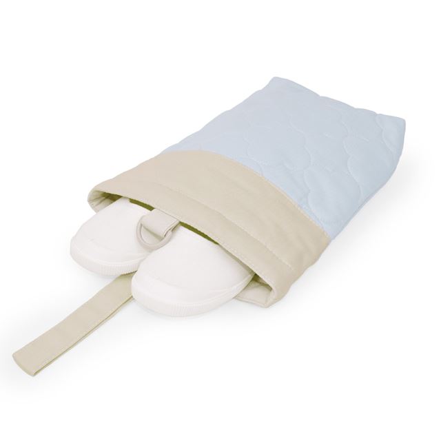 カラフルキャンディスタイルのシューズケース。子供用で、保育園や小学校で必要な上履き入れ。男の子と女の子兼用で入園、入学グッズとして大活躍。