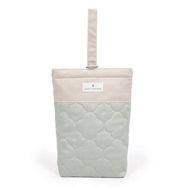 カラフルキャンディスタイルのシューズケース。子供用で、保育園や小学校で必要な上履き入れ。男の子と女の子兼用で入園、入学グッズとして大活躍。