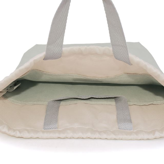 カラフルキャンディスタイルの体操服袋。子供用で、体操服やお着替えが入る巾着袋。男の子と女の子兼用で大活躍。