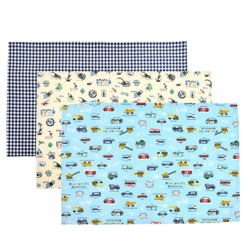 カラフルキャンディスタイルのランチョンマット。綿の布製で、便利な子供用大きめタイプ。男の子と女の子兼用で給食でも大活躍。