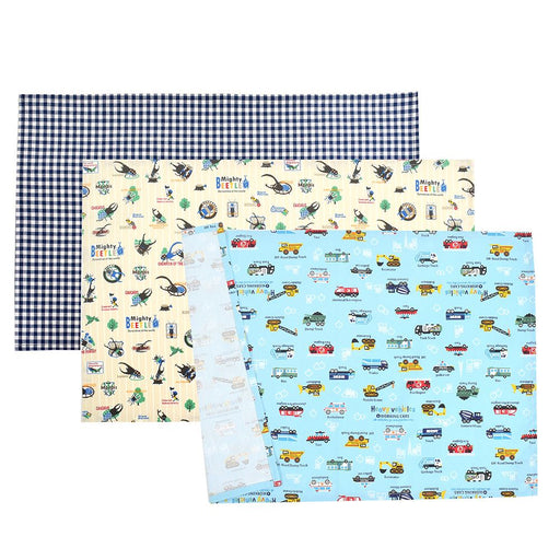 カラフルキャンディスタイルのランチョンマット。綿の布製で、便利な子供用大きめタイプ。男の子と女の子兼用で給食でも大活躍。