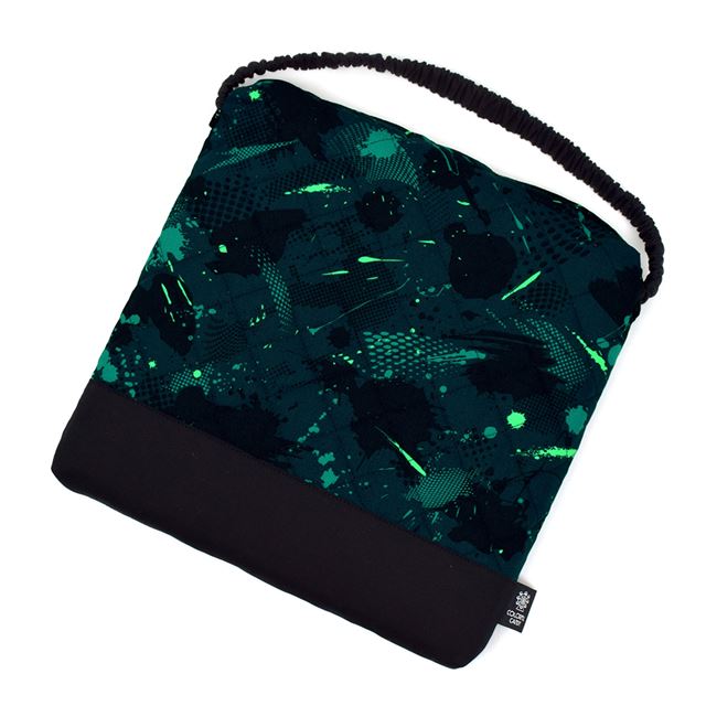 カラフルキャンディスタイルの座布団。キルティング素材で椅子用のクッション。男の子と女の子兼用で通園、通学で大活躍。