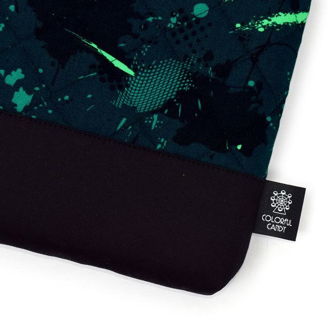 カラフルキャンディスタイルの座布団。キルティング素材で椅子用のクッション。男の子と女の子兼用で通園、通学で大活躍。