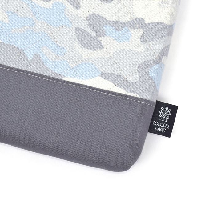 カラフルキャンディスタイルの座布団。キルティング素材で椅子用のクッション。男の子と女の子兼用で通園、通学で大活躍。