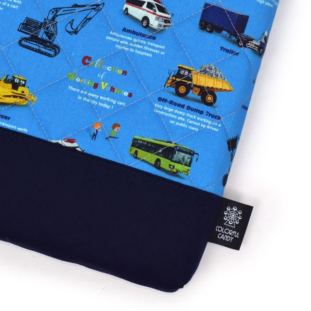 カラフルキャンディスタイルの座布団。キルティング素材で椅子用のクッション。男の子と女の子兼用で通園、通学で大活躍。