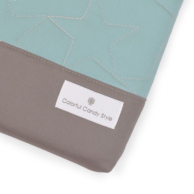 カラフルキャンディスタイルの座布団。キルティング素材で椅子用のクッション。男の子と女の子兼用で通園、通学で大活躍。