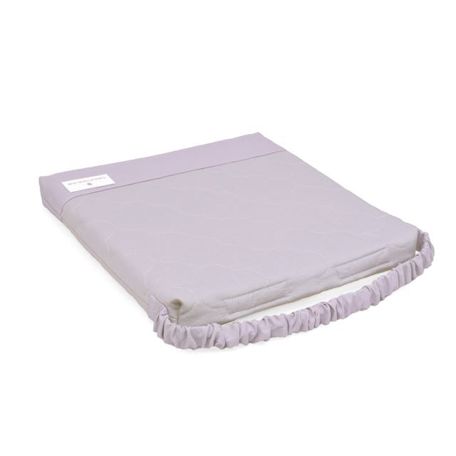 カラフルキャンディスタイルの座布団。キルティング素材で椅子用のクッション。男の子と女の子兼用で通園、通学で大活躍。