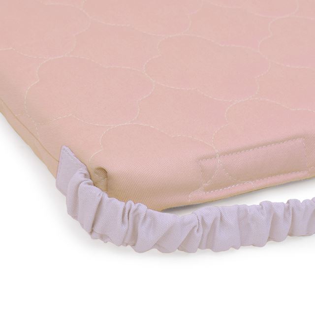 カラフルキャンディスタイルの座布団。キルティング素材で椅子用のクッション。男の子と女の子兼用で通園、通学で大活躍。