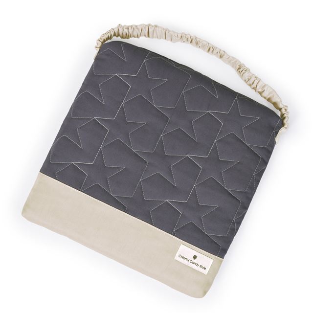 カラフルキャンディスタイルの座布団。キルティング素材で椅子用のクッション。男の子と女の子兼用で通園、通学で大活躍。