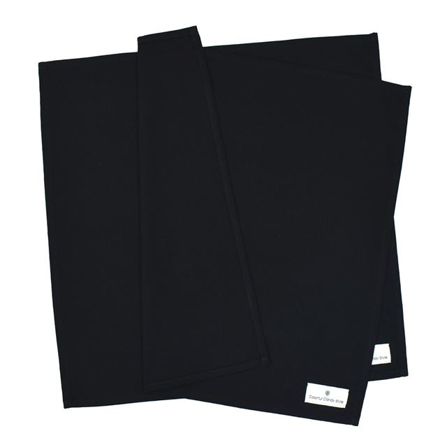 カラフルキャンディスタイルのランチクロス。給食トレーや食器の下に敷ける大きめサイズ。ランチボックスやコップ、スプーンも並べられます。