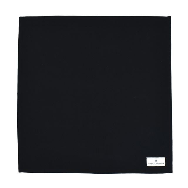 カラフルキャンディスタイルのランチクロス。給食トレーや食器の下に敷ける大きめサイズ。ランチボックスやコップ、スプーンも並べられます。