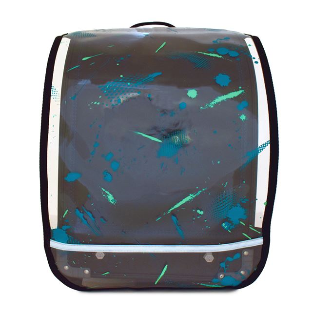 カラフルキャンディスタイルのランドセルカバー。反射材付きで雨でも安心安全。男の子と女の子兼用で、入学準備や入学祝いに大活躍。