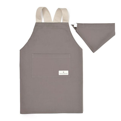 カラフルキャンディスタイルの三角巾付きキッズエプロン。子供用で、かぶるだけのバッククロスタイプ。男の子と女の子兼用で大活躍。