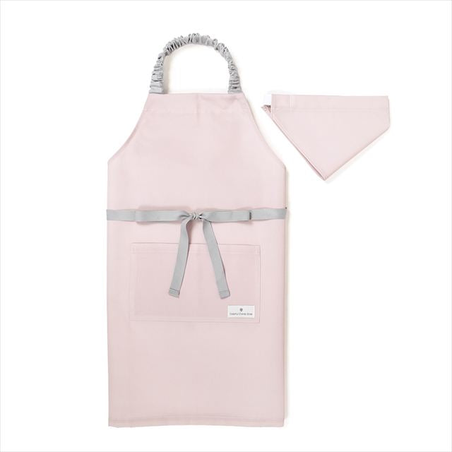 カラフルキャンディスタイルの三角巾付きキッズエプロン。水や液体が表面に弾いて滑り落ちるはっ水機能。調理実習やお手伝いなど、調理中や食べこぼしの汚れを防ぎ、汚れてもサッと拭くだけお手入れ簡単です。