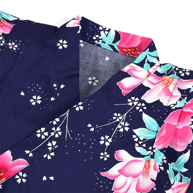 夏に涼しく快適！甚平が新登場！着崩れしにくく動きやすい、元気いっぱいのキッズにおすすめの甚平。花火や夏祭り・夕涼み会など、様々なシーンで活躍します。