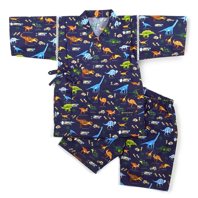 夏に涼しく快適！甚平が新登場！着崩れしにくく動きやすい、元気いっぱいのキッズにおすすめの甚平。花火や夏祭り・夕涼み会など、様々なシーンで活躍します。