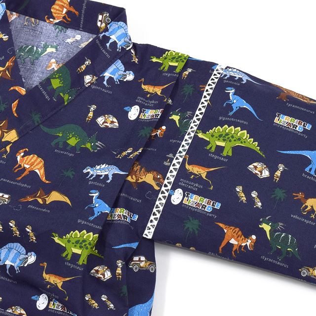 夏に涼しく快適！甚平が新登場！着崩れしにくく動きやすい、元気いっぱいのキッズにおすすめの甚平。花火や夏祭り・夕涼み会など、様々なシーンで活躍します。