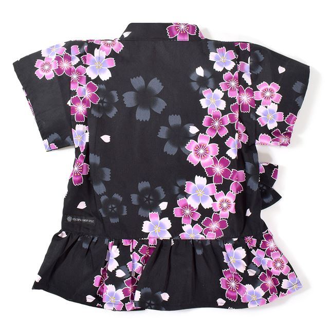 夏に涼しく快適！甚平が新登場！着崩れしにくく動きやすい、元気いっぱいのキッズにおすすめの甚平。花火や夏祭り・夕涼み会など、様々なシーンで活躍します。