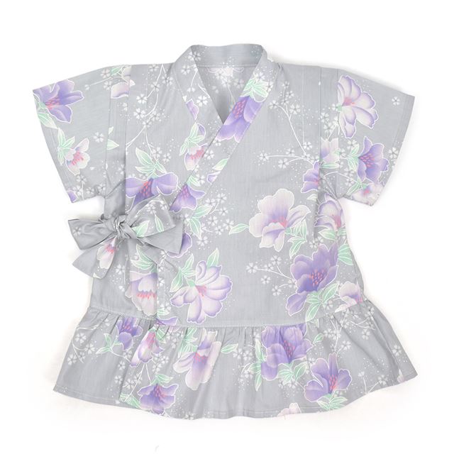 夏に涼しく快適！甚平が新登場！着崩れしにくく動きやすい、元気いっぱいのキッズにおすすめの甚平。花火や夏祭り・夕涼み会など、様々なシーンで活躍します。