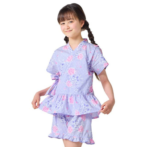 夏に涼しく快適！甚平が新登場！着崩れしにくく動きやすい、元気いっぱいのキッズにおすすめの甚平。花火や夏祭り・夕涼み会など、様々なシーンで活躍します。