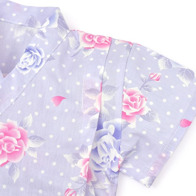 夏に涼しく快適！甚平が新登場！着崩れしにくく動きやすい、元気いっぱいのキッズにおすすめの甚平。花火や夏祭り・夕涼み会など、様々なシーンで活躍します。