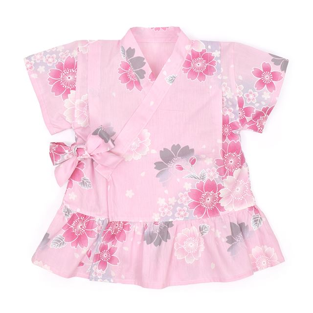 夏に涼しく快適！甚平が新登場！着崩れしにくく動きやすい、元気いっぱいのキッズにおすすめの甚平。花火や夏祭り・夕涼み会など、様々なシーンで活躍します。
