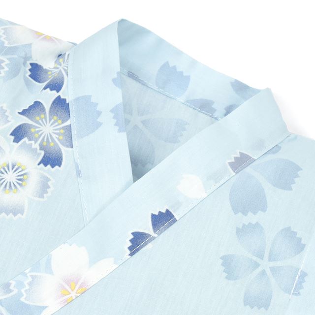 夏に涼しく快適！甚平が新登場！着崩れしにくく動きやすい、元気いっぱいのキッズにおすすめの甚平。花火や夏祭り・夕涼み会など、様々なシーンで活躍します。