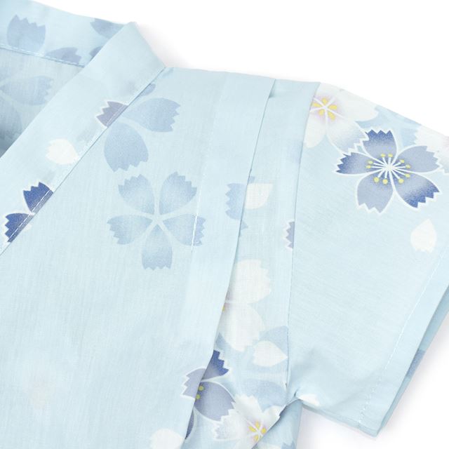夏に涼しく快適！甚平が新登場！着崩れしにくく動きやすい、元気いっぱいのキッズにおすすめの甚平。花火や夏祭り・夕涼み会など、様々なシーンで活躍します。