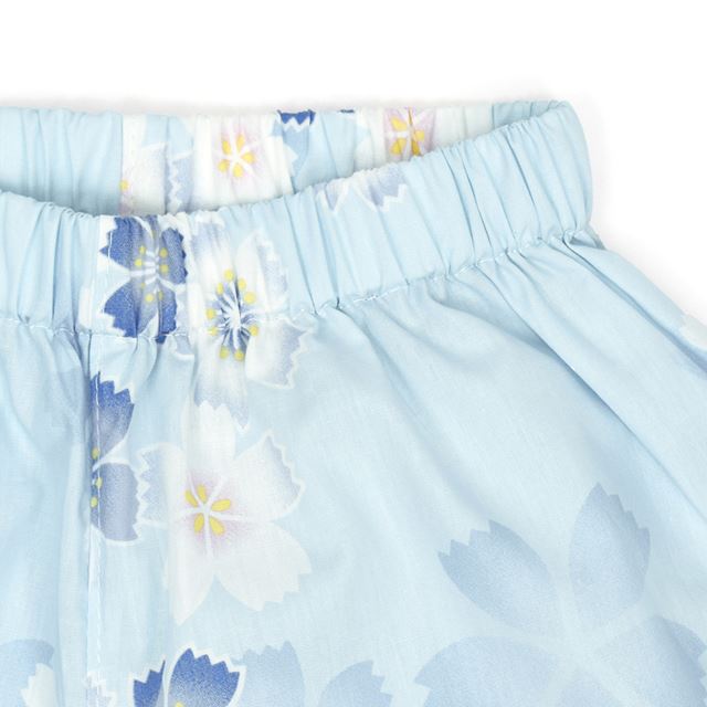 夏に涼しく快適！甚平が新登場！着崩れしにくく動きやすい、元気いっぱいのキッズにおすすめの甚平。花火や夏祭り・夕涼み会など、様々なシーンで活躍します。
