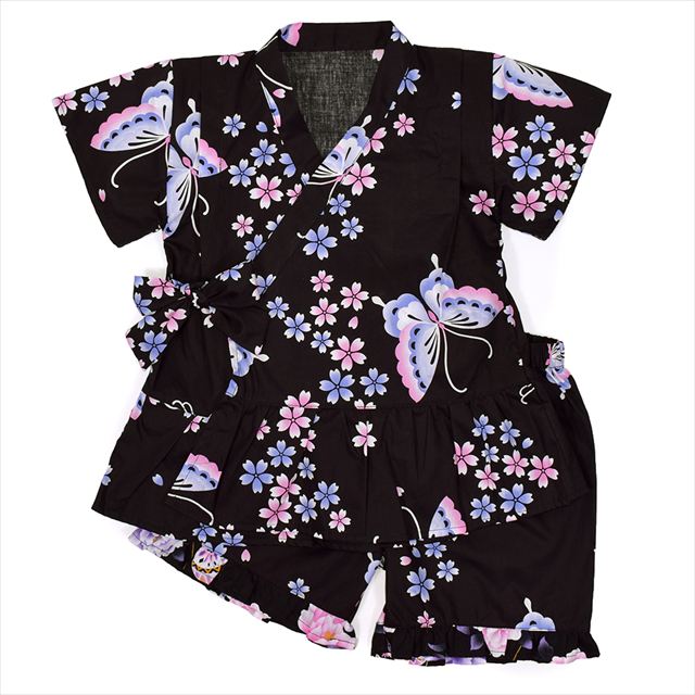 夏に涼しく快適！甚平が新登場！着崩れしにくく動きやすい、元気いっぱいのキッズにおすすめの甚平。花火や夏祭り・夕涼み会など、様々なシーンで活躍します。