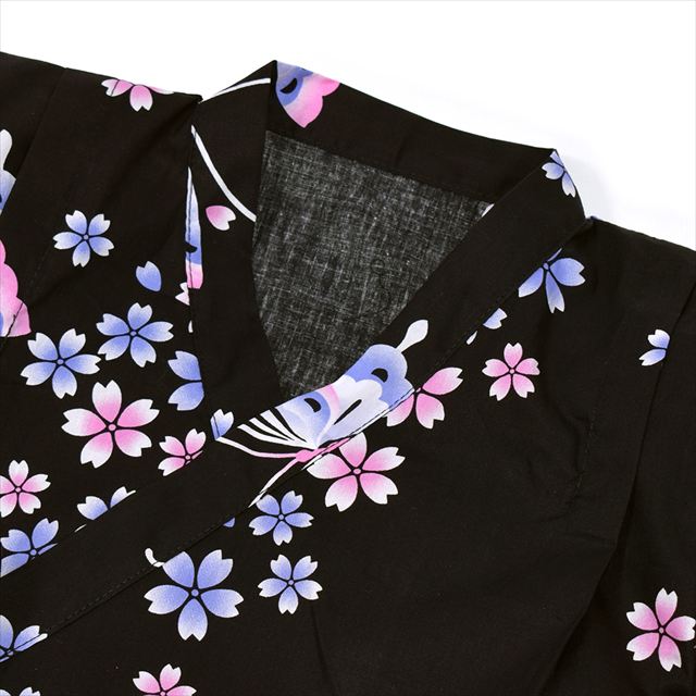 夏に涼しく快適！甚平が新登場！着崩れしにくく動きやすい、元気いっぱいのキッズにおすすめの甚平。花火や夏祭り・夕涼み会など、様々なシーンで活躍します。
