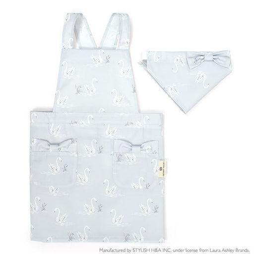 カラフルキャンディスタイルの三角巾付きキッズエプロン。水や液体が表面に弾いて滑り落ちるはっ水機能。調理実習やお手伝いなど、調理中や食べこぼしの汚れを防ぎ、汚れてもサッと拭くだけお手入れ簡単です。