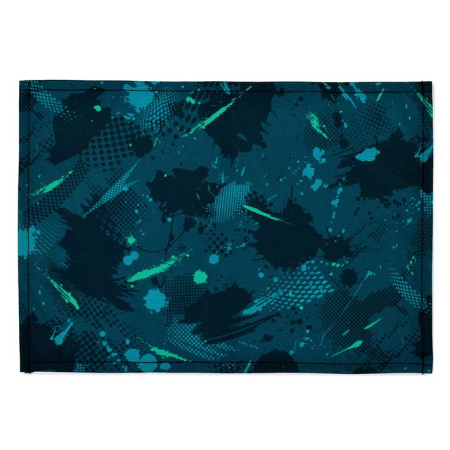 カラフルキャンディスタイルのランチョンマット。水や液体が表面に弾いて滑り落ちるはっ水機能。食べこぼしの汚れやシミを防ぎ、汚れてもサッと拭くだけお手入れ簡単です。