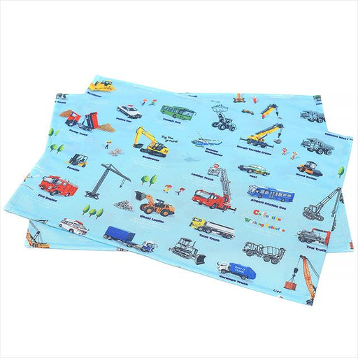 カラフルキャンディスタイルのランチョンマット。水や液体が表面に弾いて滑り落ちるはっ水機能。食べこぼしの汚れやシミを防ぎ、汚れてもサッと拭くだけお手入れ簡単です。