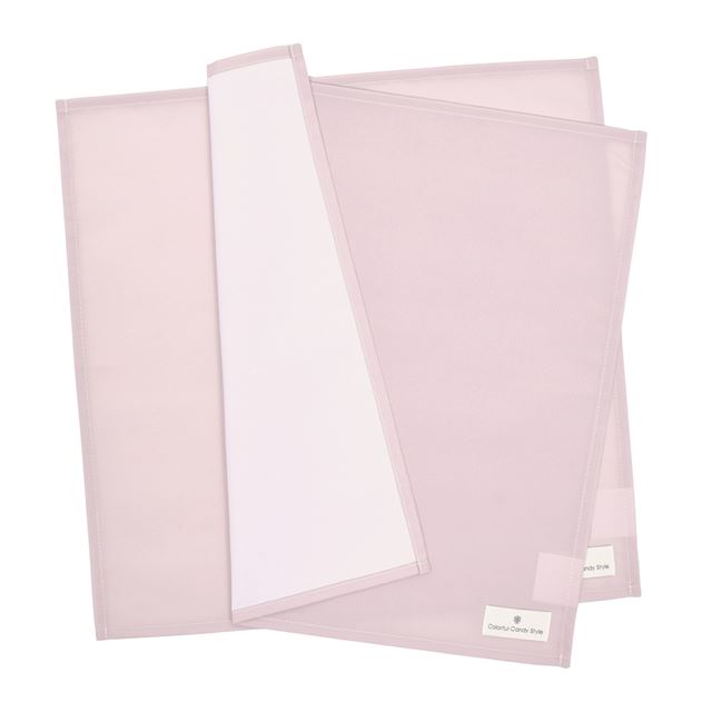 カラフルキャンディスタイルのランチクロス。水や液体が表面に弾いて滑り落ちるはっ水機能。食べこぼしの汚れやシミを防ぎ、汚れてもサッと拭くだけお手入れ簡単です。