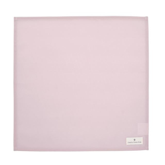 カラフルキャンディスタイルのランチクロス。水や液体が表面に弾いて滑り落ちるはっ水機能。食べこぼしの汚れやシミを防ぎ、汚れてもサッと拭くだけお手入れ簡単です。