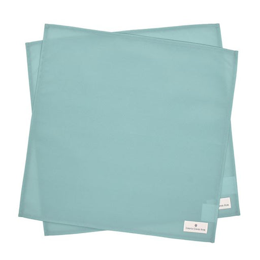 カラフルキャンディスタイルのランチクロス。水や液体が表面に弾いて滑り落ちるはっ水機能。食べこぼしの汚れやシミを防ぎ、汚れてもサッと拭くだけお手入れ簡単です。