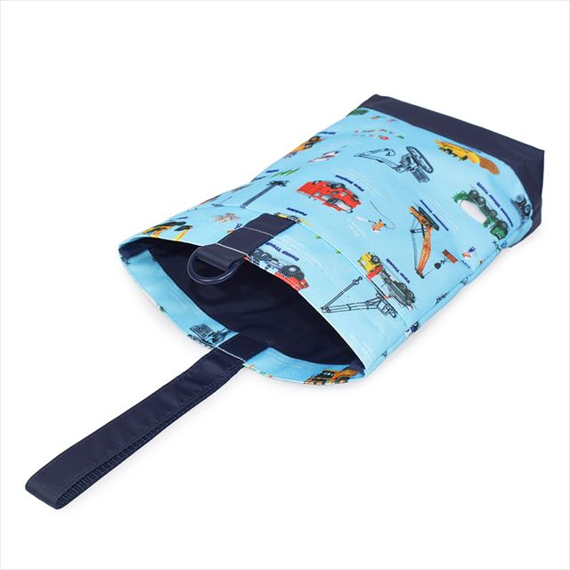 カラフルキャンディスタイルのシューズケース。快適さを追求した新素材は、耐久性のある軽い素材なので、毎日使うシューズケースに最適です。