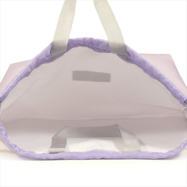 カラフルキャンディスタイルの体操服袋。水を弾く素材だから、汚れに強くお手入れ簡単。水や液体が表面に弾いて滑り落ちるはっ水機能。汚れてもサッと拭くだけお手入れ簡単です。