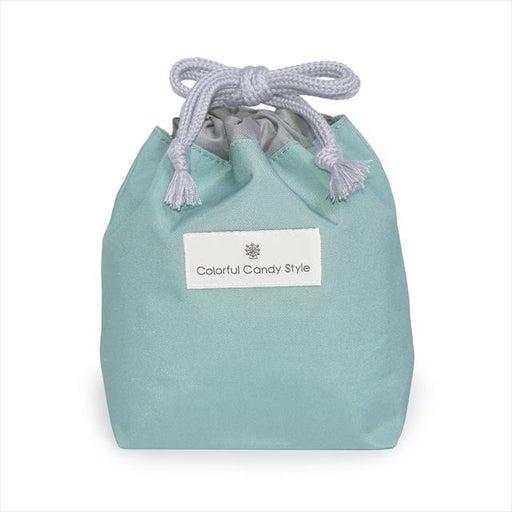 カラフルキャンディスタイルのコップ袋。水を弾く素材だから、汚れに強くお手入れ簡単。水や液体が表面に弾いて滑り落ちるはっ水機能。汚れてもサッと拭くだけお手入れ簡単です。