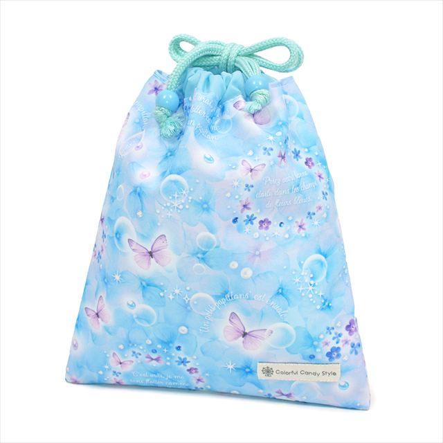 カラフルキャンディスタイルの給食袋。水を弾く素材だから、汚れに強くお手入れ簡単。水や液体が表面に弾いて滑り落ちるはっ水機能。汚れてもサッと拭くだけお手入れ簡単です。