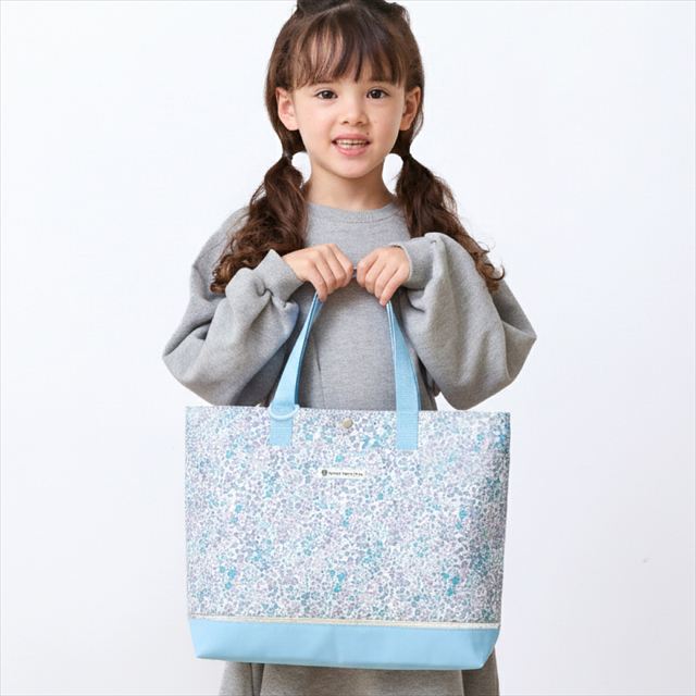 カラフルキャンディスタイルの入園入学5点セット。男の子・女の子兼用で、レッスンバッグ・シューズケース・巾着袋など、通園・通学に大活躍アイテム満載。