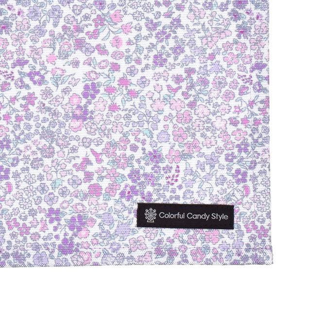 カラフルキャンディスタイルのレジャーシート。こども1人用のコンパクトサイズ。男の子と女の子兼用で運動会、遠足などで大活躍。