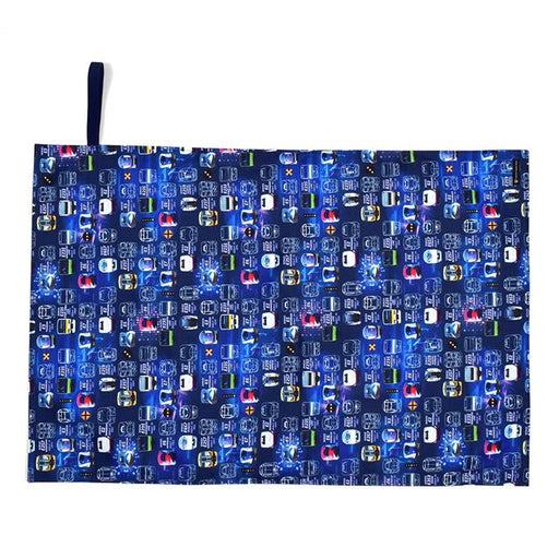 カラフルキャンディスタイルのレジャーシート。こども1人用のコンパクトサイズ。男の子と女の子兼用で運動会、遠足などで大活躍。